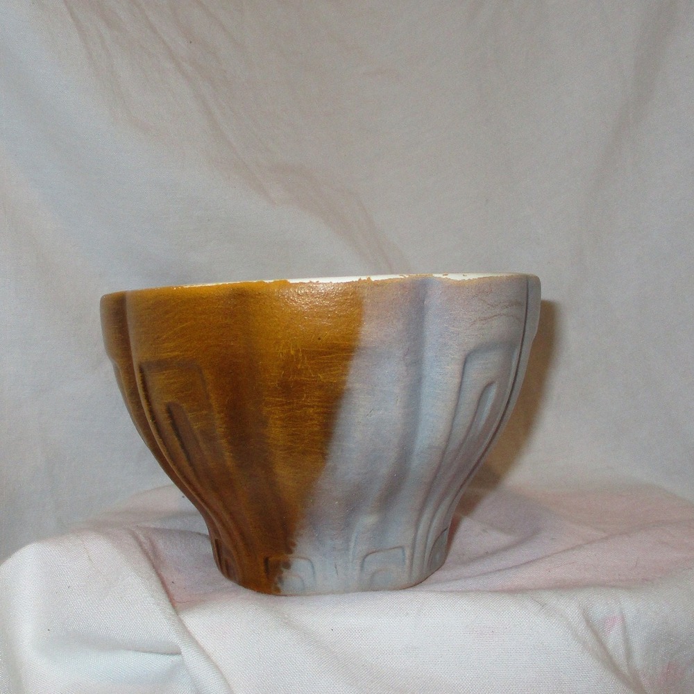 Planter, Vintage Heager Pottery USA No .17 Gold/Grey‎ matte Mid Century Planter
